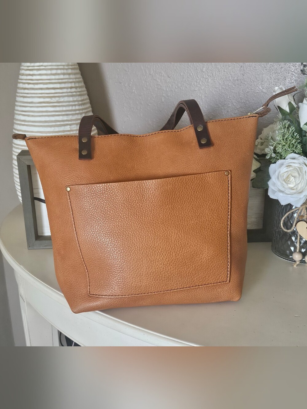 Dune Portland Leather Good Medium Zip Tote